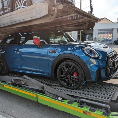 Mini importado de Alemania a canarias en camión